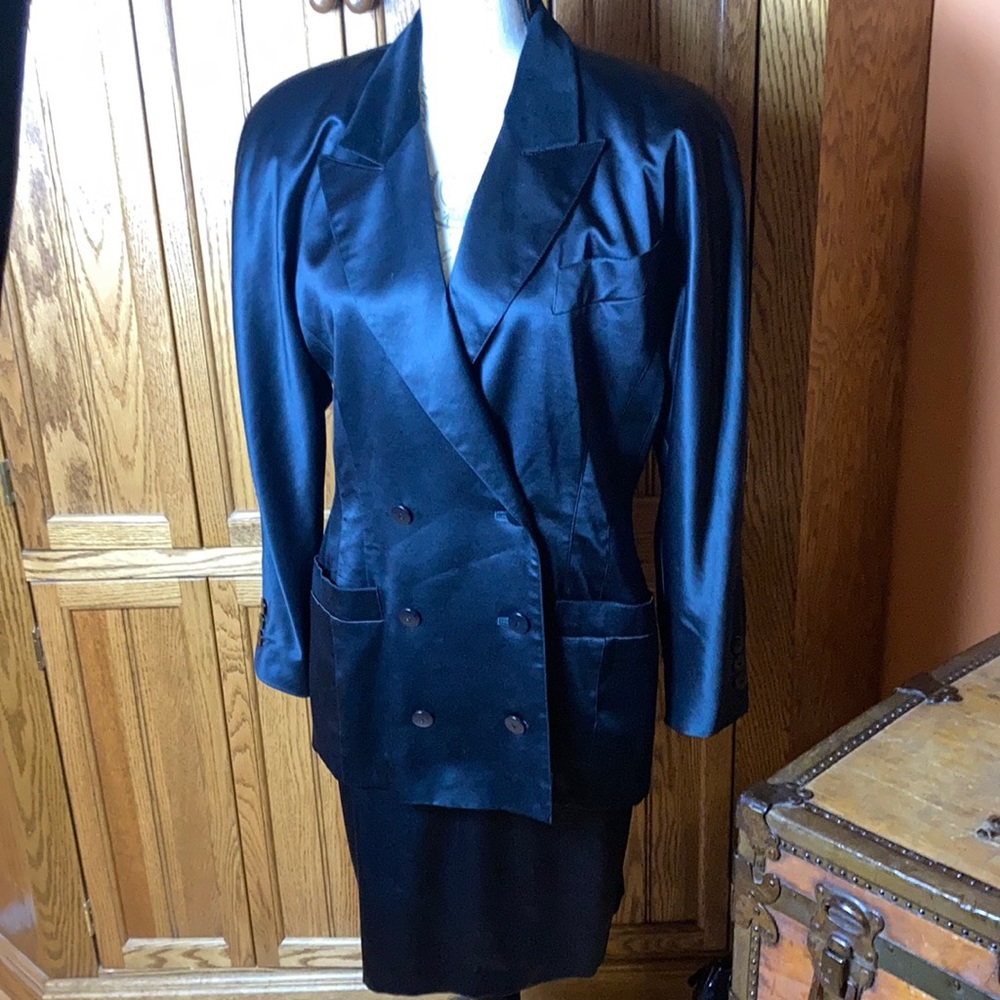 Escada skirt suit vintage VGUC